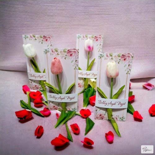 Anyáknapi köszöntő kártya (tulipános, 4 színben)
