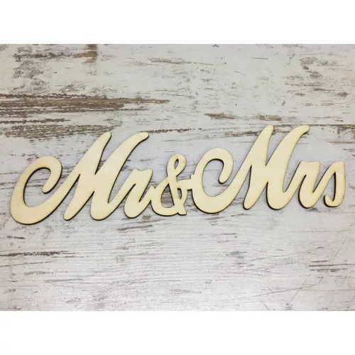 Natúr fa - "Mr & Mrs" írott felirat 30cm